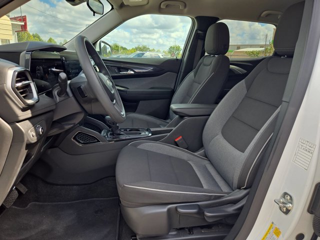 Used 2025 Chevrolet TrailBlazer LT AWD/4WD image 20