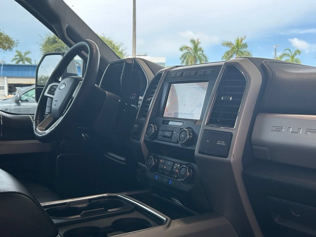 Used 2021 Ford F250 Lariat w/ Lariat Ultimate Package AWD/4WD image 28