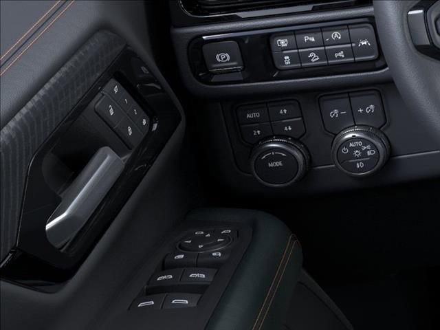 New 2026 GMC Yukon AT4 AWD/4WD image 22