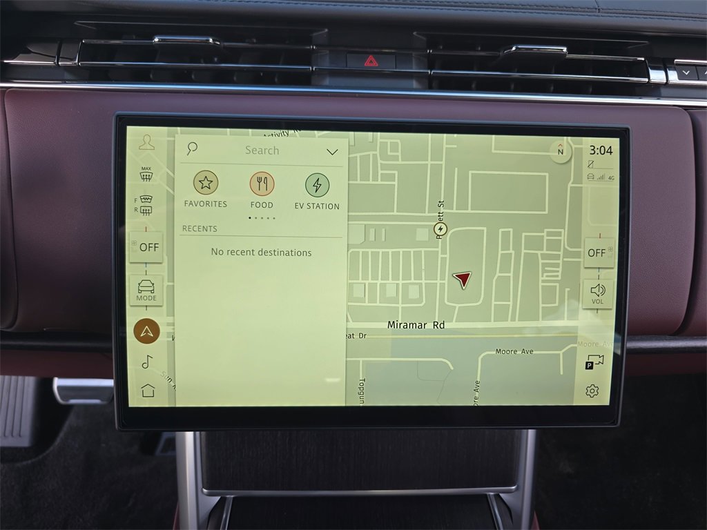 New 2026 Land Rover Range Rover SE image 23