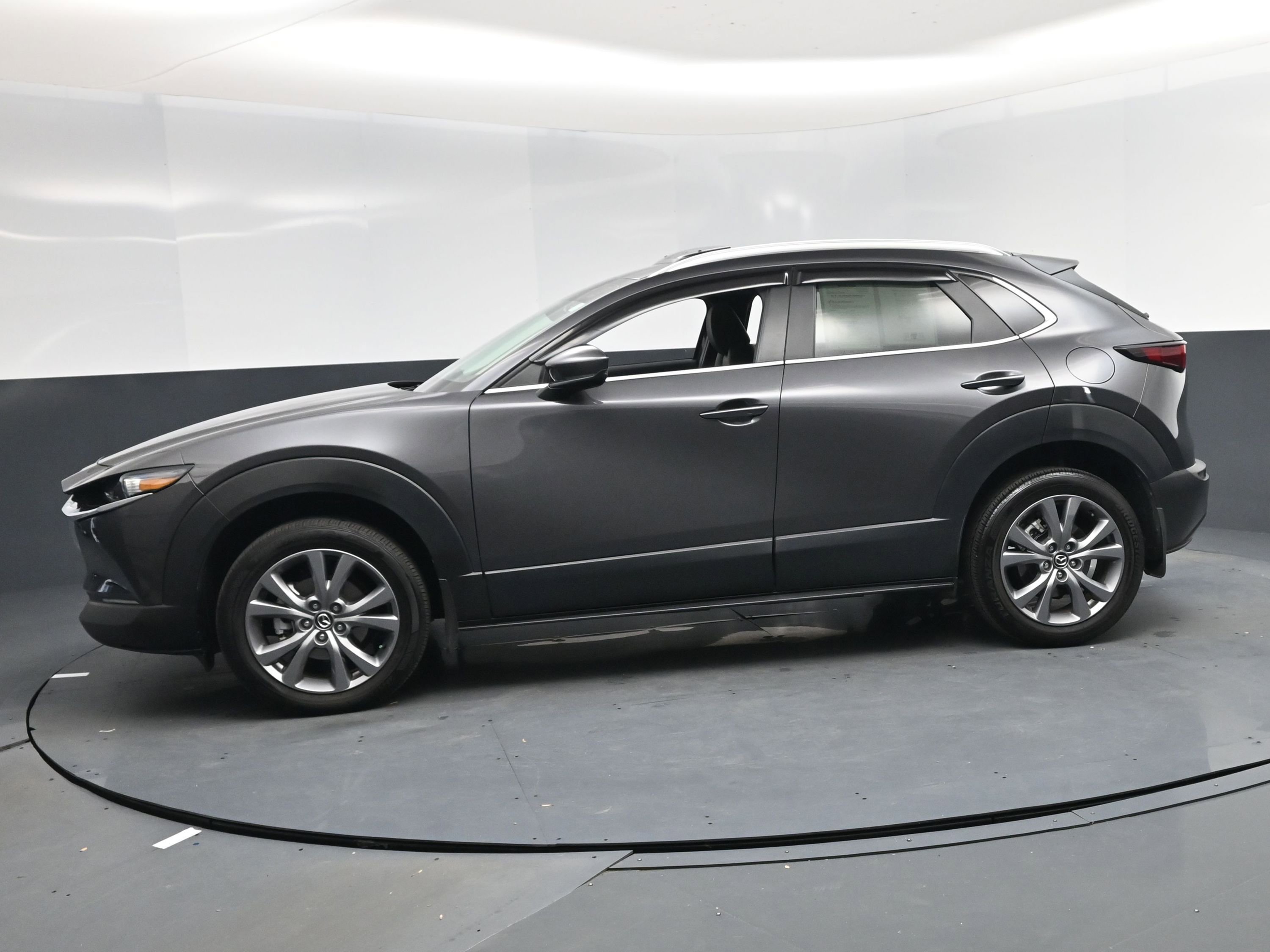 Used 2024 MAZDA CX-30 AWD 2.5 S w/ Preferred Package image 3