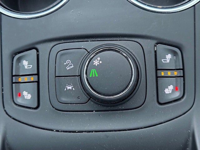 Certified 2023 GMC Terrain SLE w/ Driver Convenience Package image 22