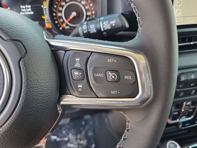 New 2026 Jeep Wrangler Unlimited Sahara AWD/4WD image 33