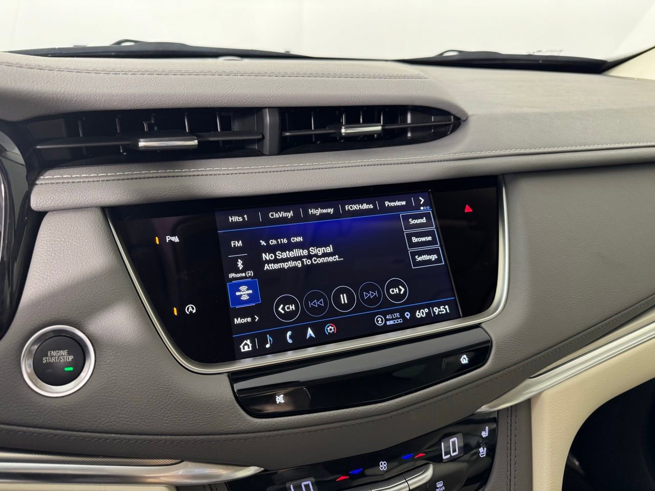 Used 2025 Cadillac XT5 Premium Luxury FWD image 24