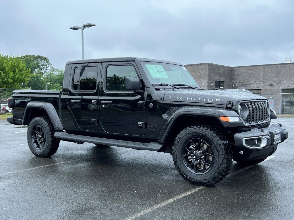 New 2025 Jeep Gladiator Sport
