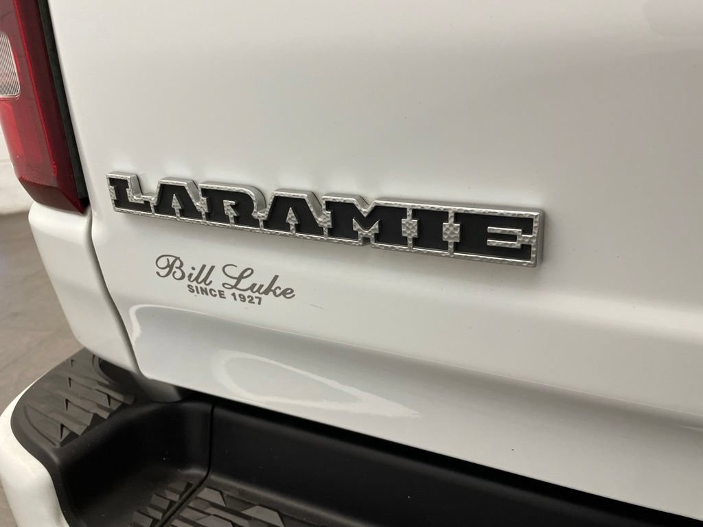Used 2024 RAM 1500 Laramie AWD/4WD image 13