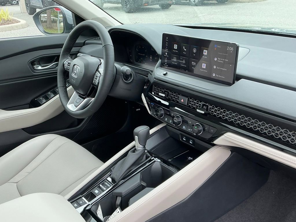 New 2026 Honda Accord Touring image 17