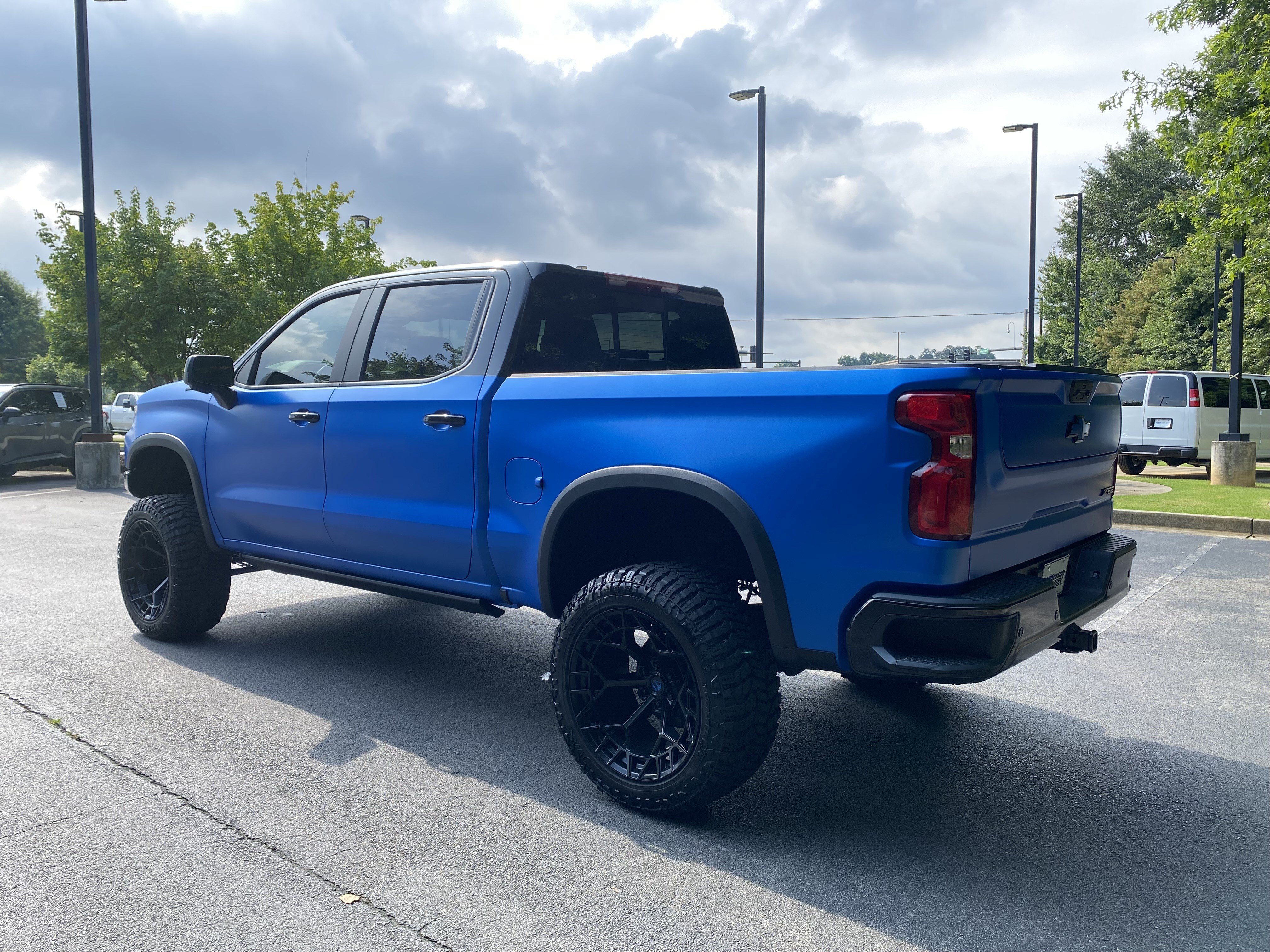 Used 2026 Chevrolet Silverado 1500 ZR2 AWD/4WD image 7