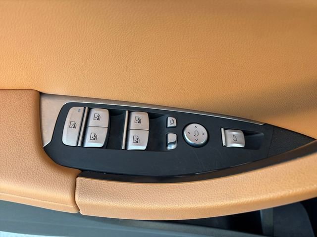 Used 2022 BMW X3 sDrive30i w/ Premium Package 2 image 4