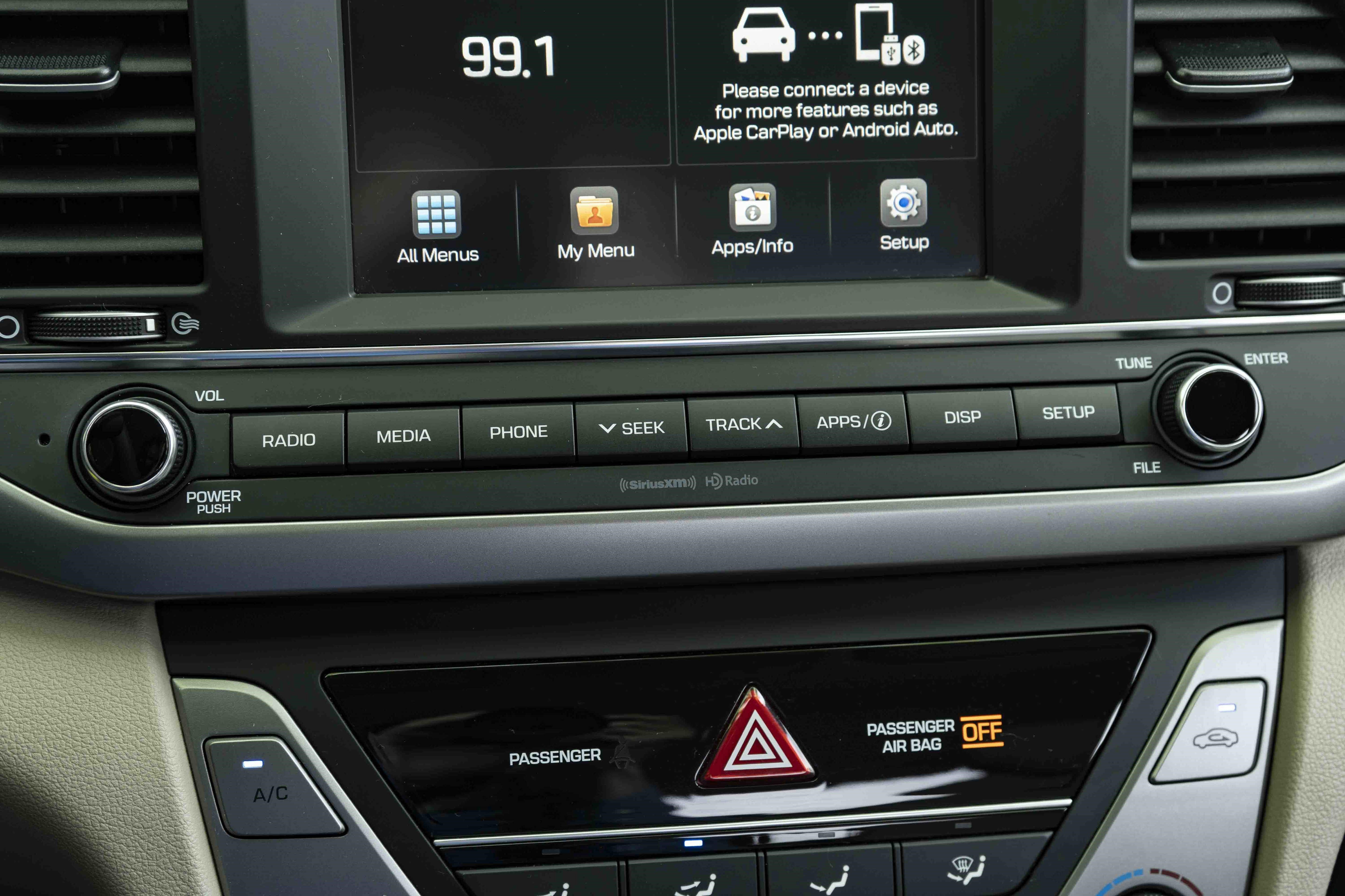 Used 2017 Hyundai Elantra SE image 29