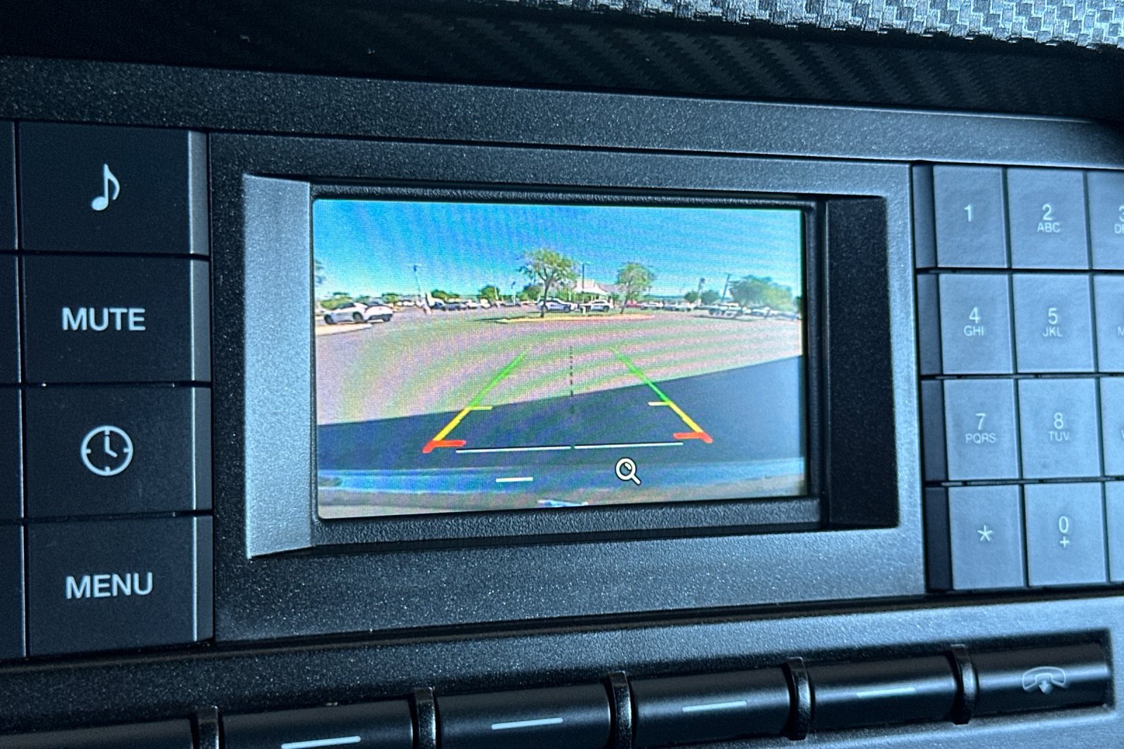 Used 2018 Ford Mustang Coupe RWD image 19