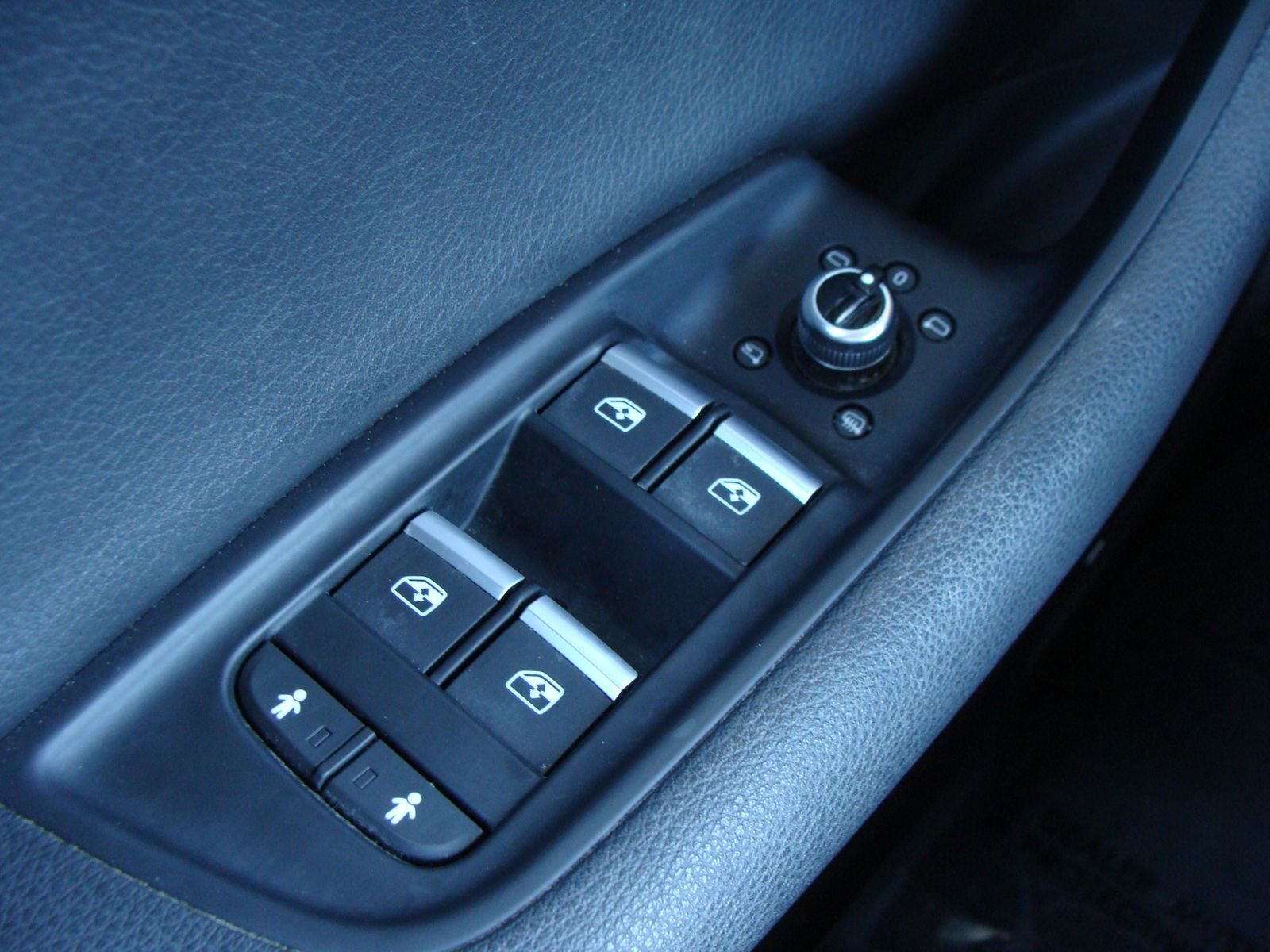 Used 2019 Audi Q7 3.0T Prestige w/ Prestige Package image 32