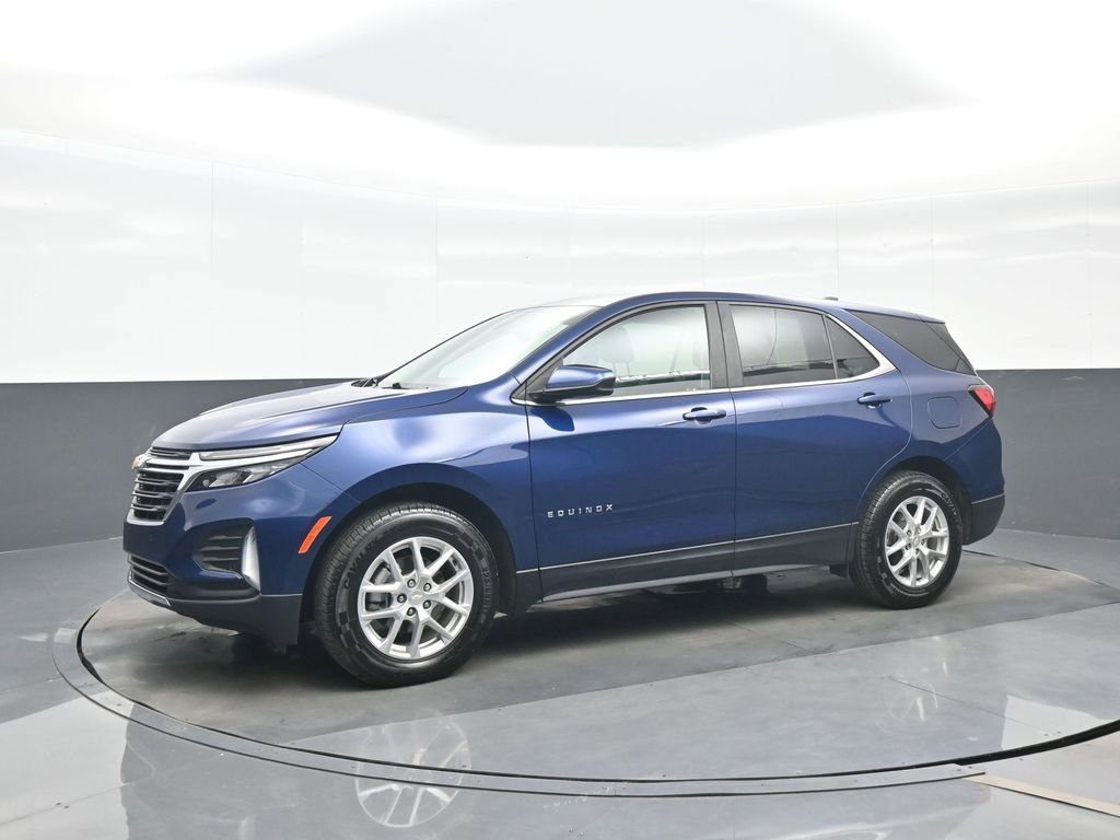 Used 2022 Chevrolet Equinox LT AWD/4WD image 2