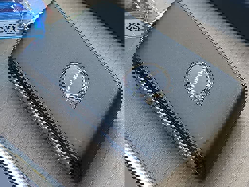 New 2026 Volvo XC60 B5 Plus w/ Protection Package Premier image 33