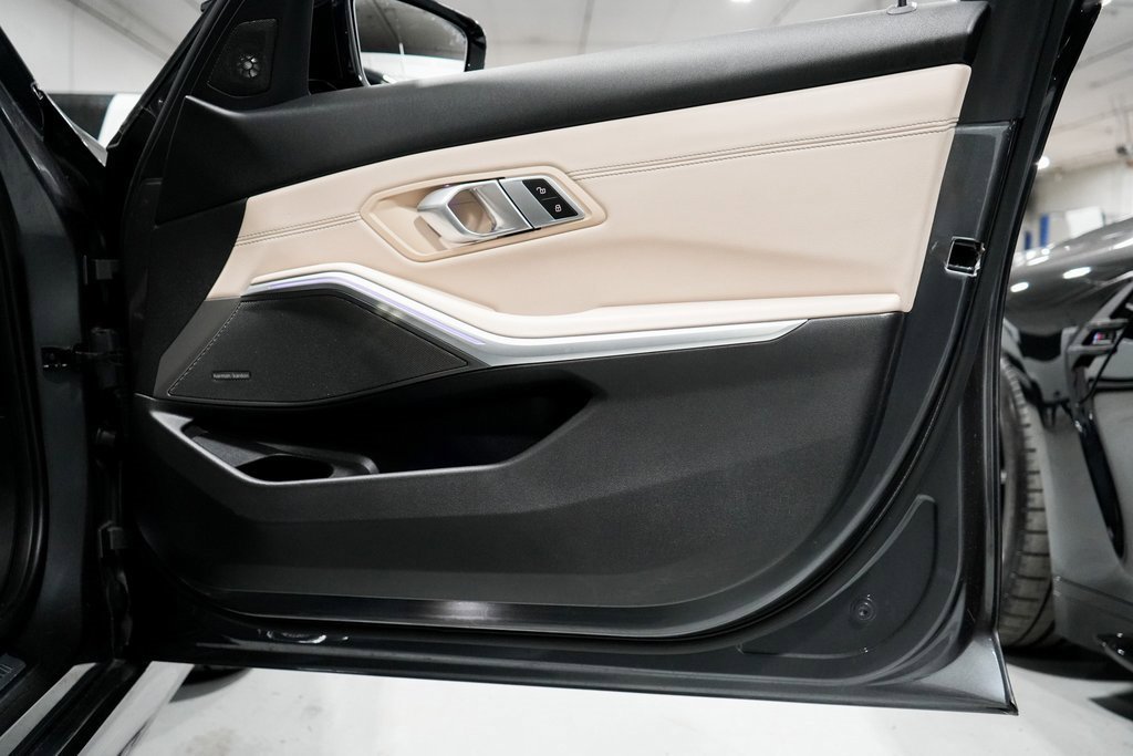 Used 2021 BMW M340i xDrive w/ Premium Package image 27