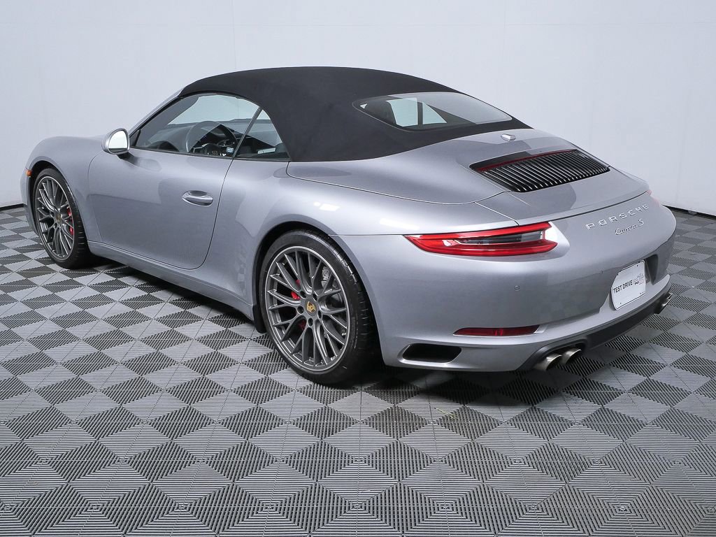 Certified 2019 Porsche 911 Carrera S image 3