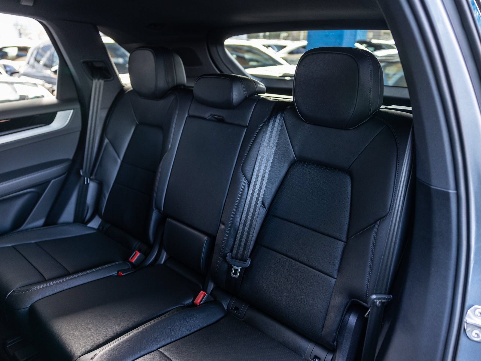 New 2026 Porsche Cayenne S AWD/4WD image 32
