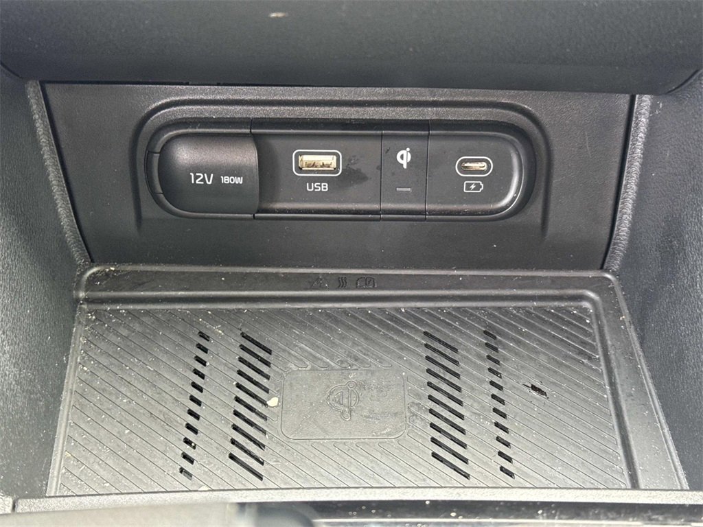 Used 2023 Kia Sportage EX image 46