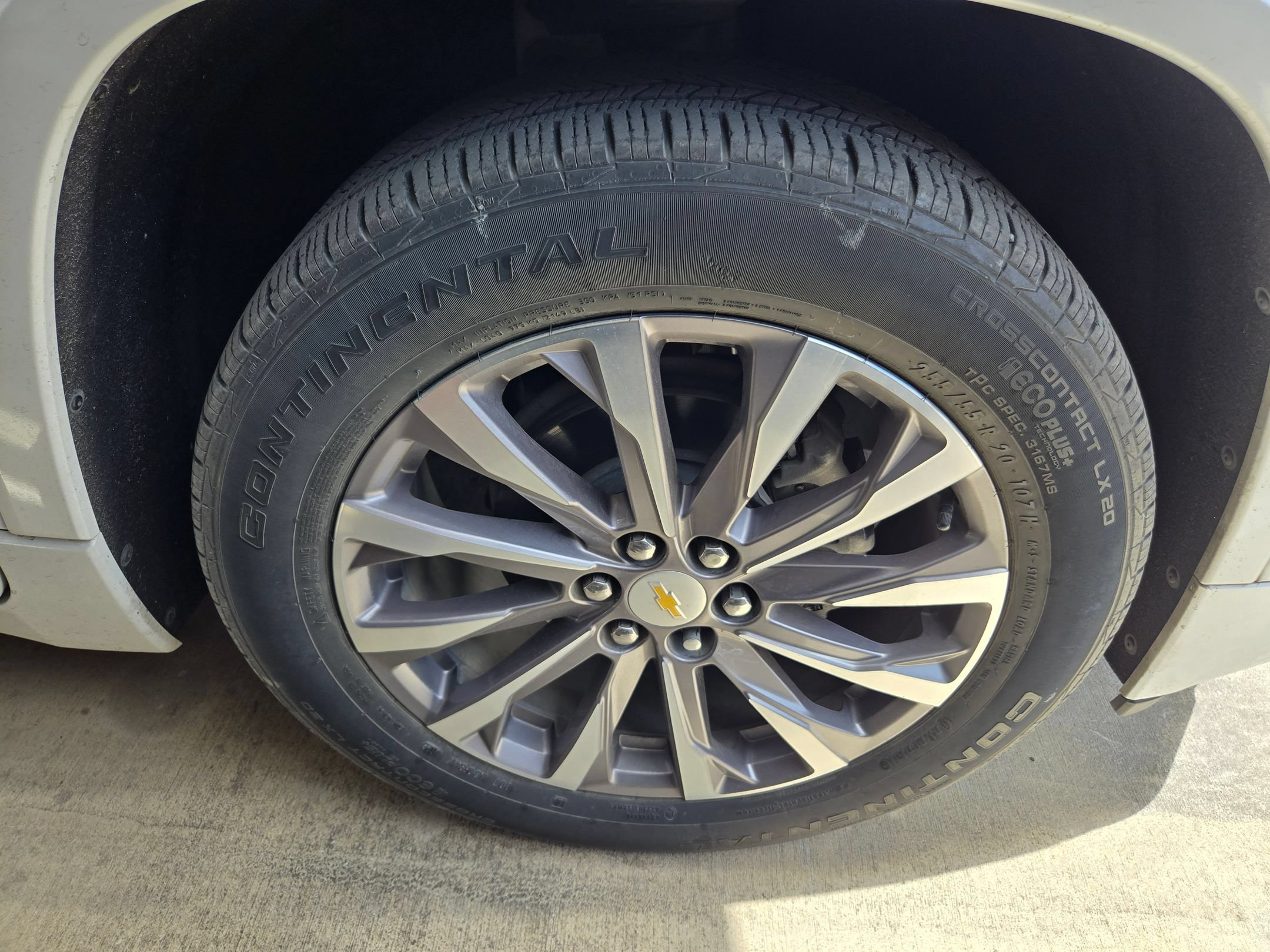 Used 2022 Chevrolet Traverse Premier FWD image 10