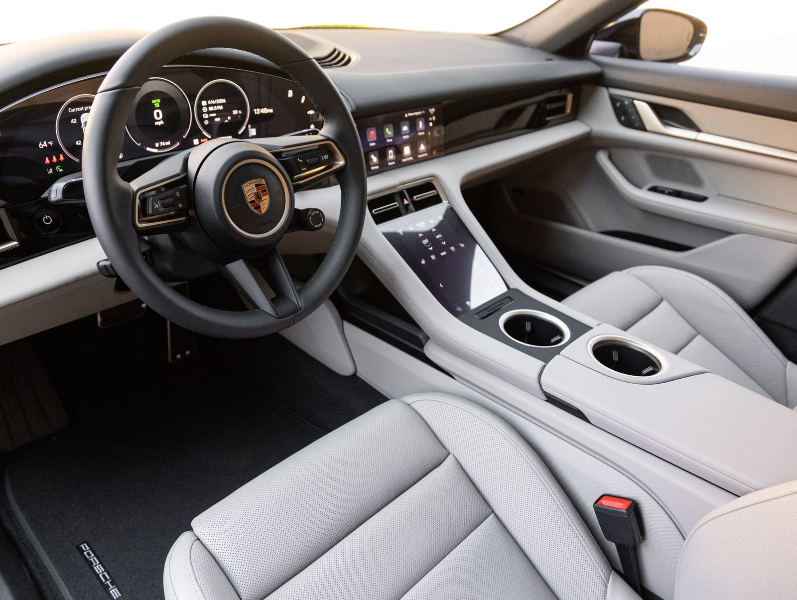 New 2026 Porsche Taycan 4S AWD/4WD image 4