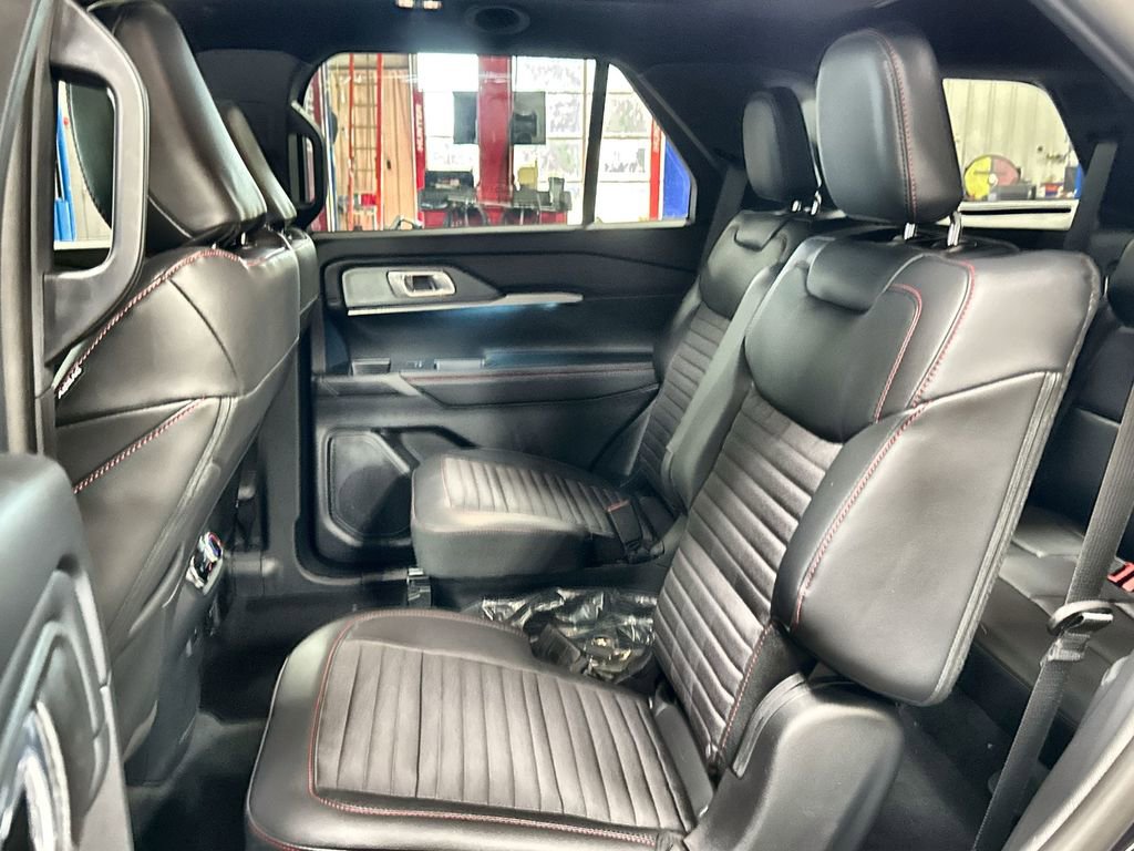 New 2026 Ford Explorer ST-Line AWD/4WD image 25