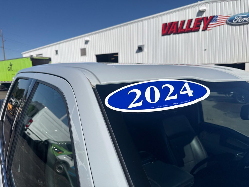 Used 2024 Ford F150 Lariat w/ Equipment Group 502A High AWD/4WD image 16