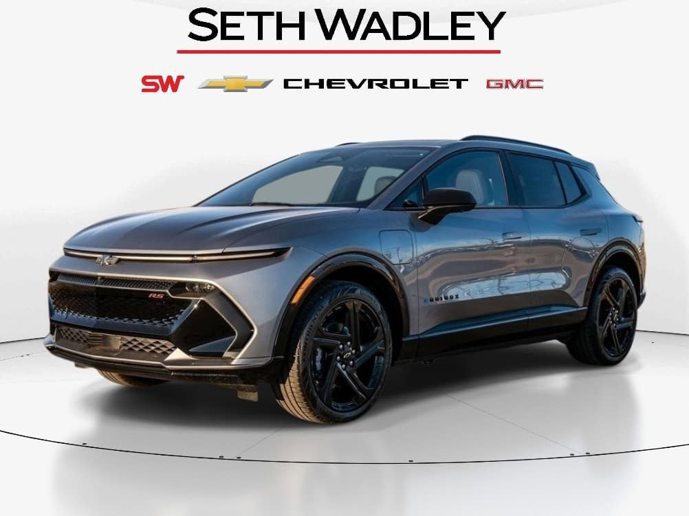 New 2025 Chevrolet Equinox EV RS w/ LPO, Illumination Package image 2