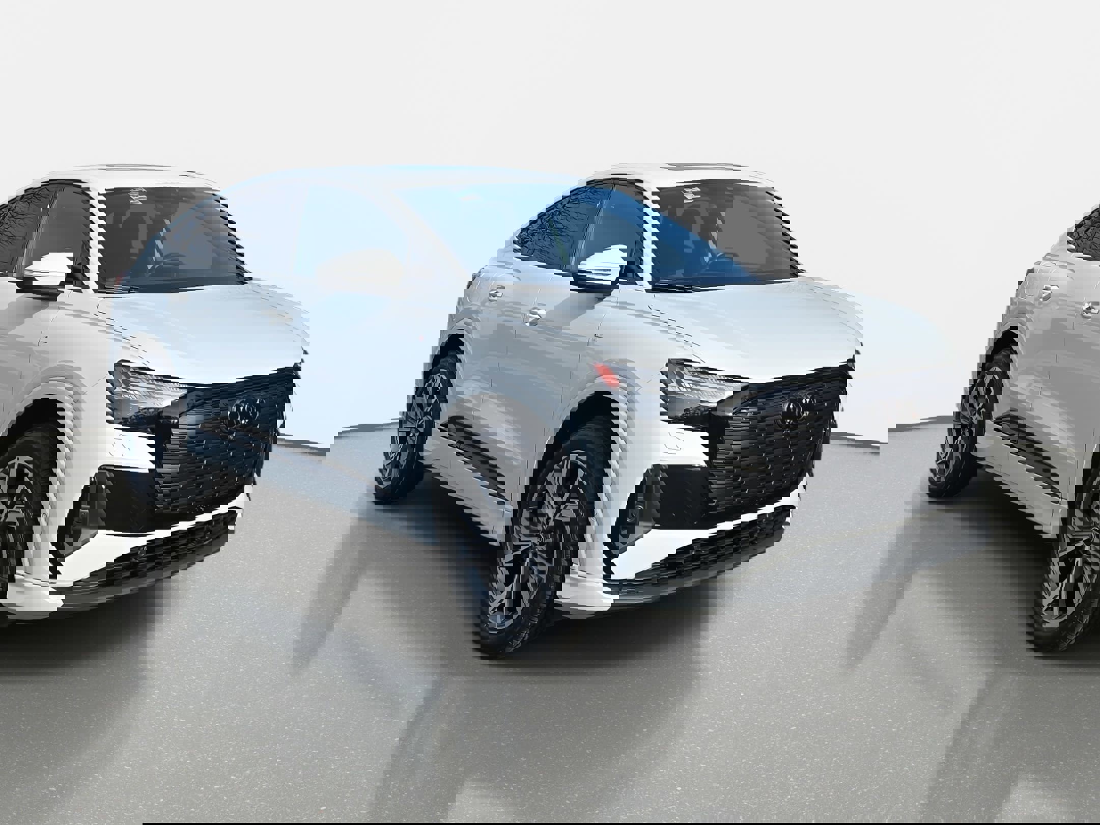 Used 2023 Audi Q4 e-tron Prestige w/ Black Optic Package image 3