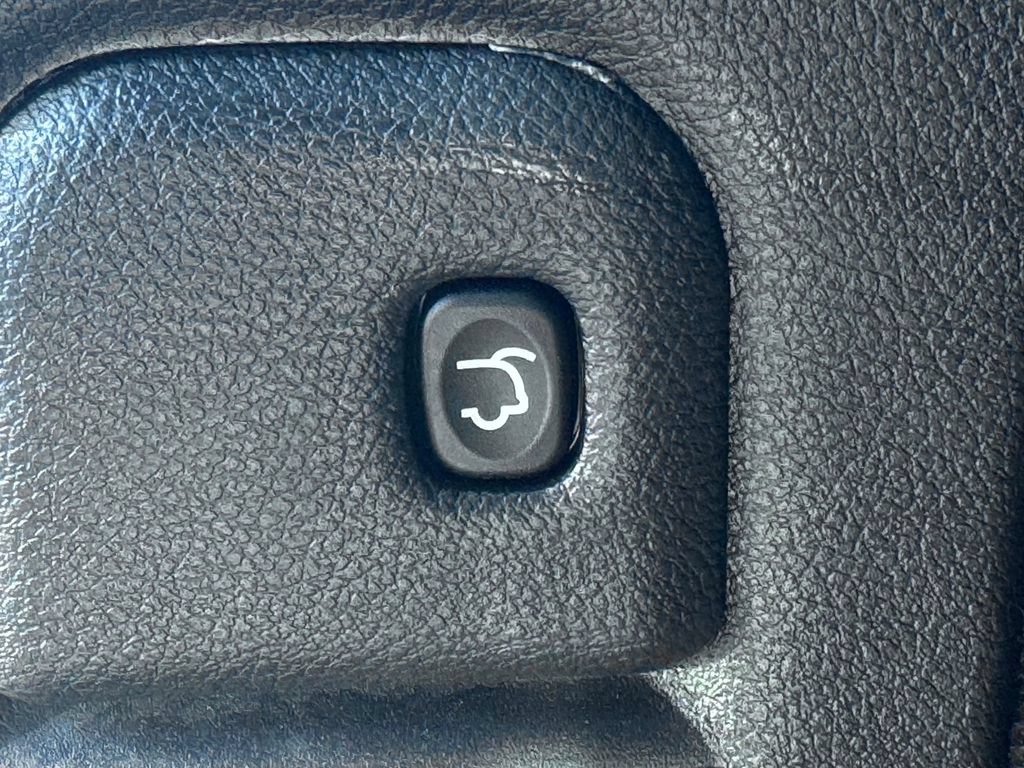 Used 2023 Dodge Durango GT AWD/4WD image 19