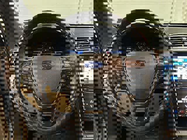 Used 2017 Ford Explorer Limited image 7