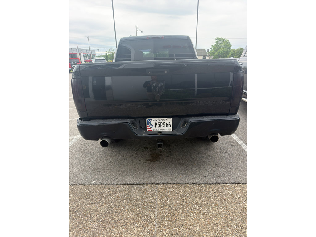 Used 2014 RAM 1500 Express w/ Black Ram 1500 Express Group RWD image 4
