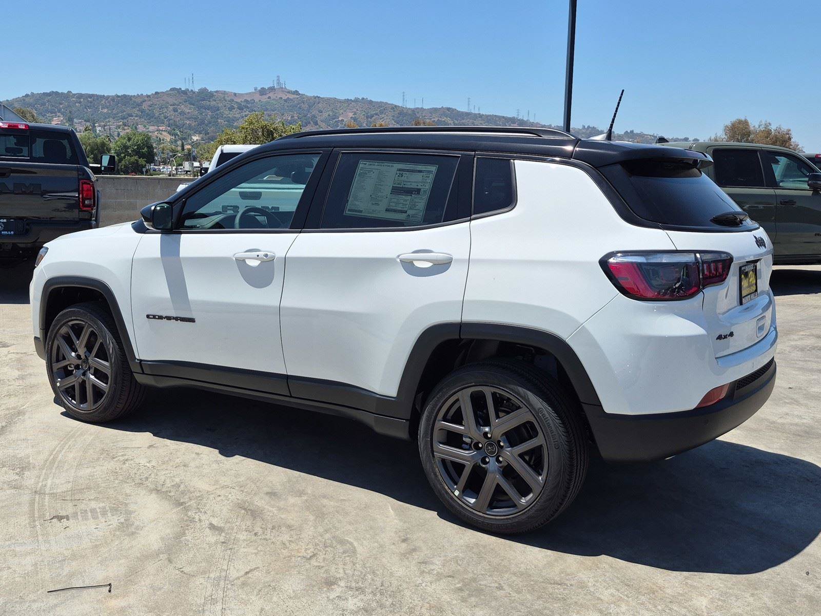 New 2026 Jeep Compass Limited AWD/4WD image 4