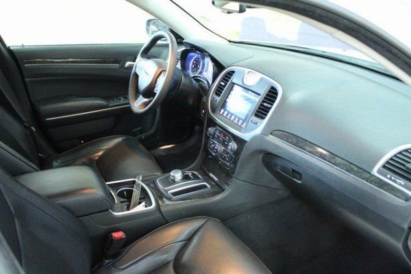 Used 2023 Chrysler 300 Touring L w/ Popular Equipment Group image 11