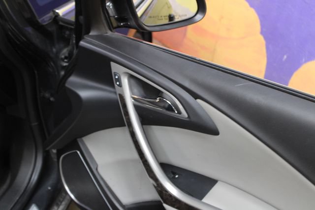 Used 2017 Buick Verano Convenience FWD image 11