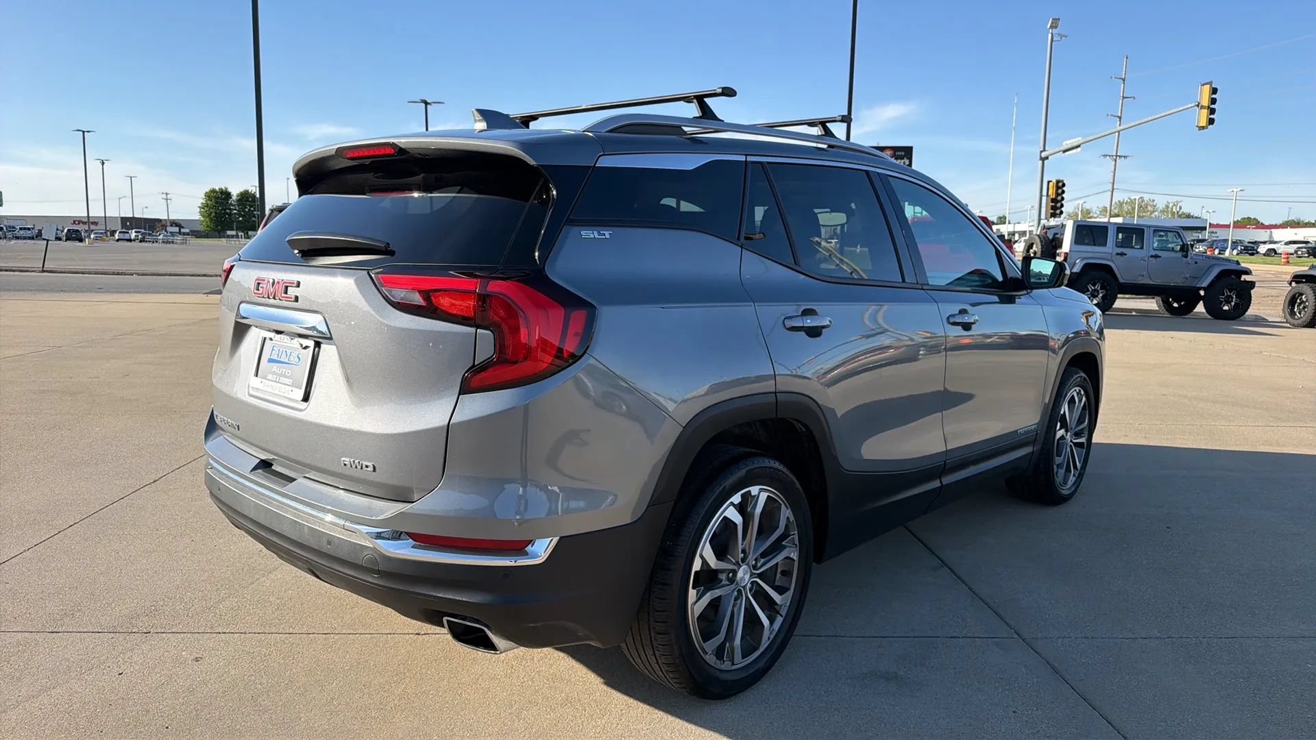 Used 2018 GMC Terrain SLT w/ Preferred Package AWD/4WD image 18