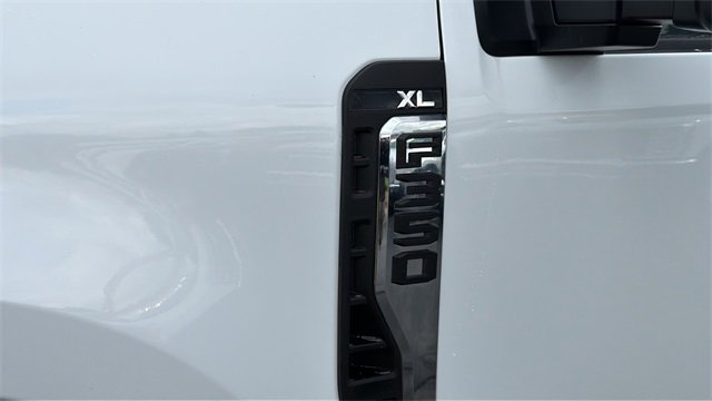 Used 2024 Ford F350 XL image 11