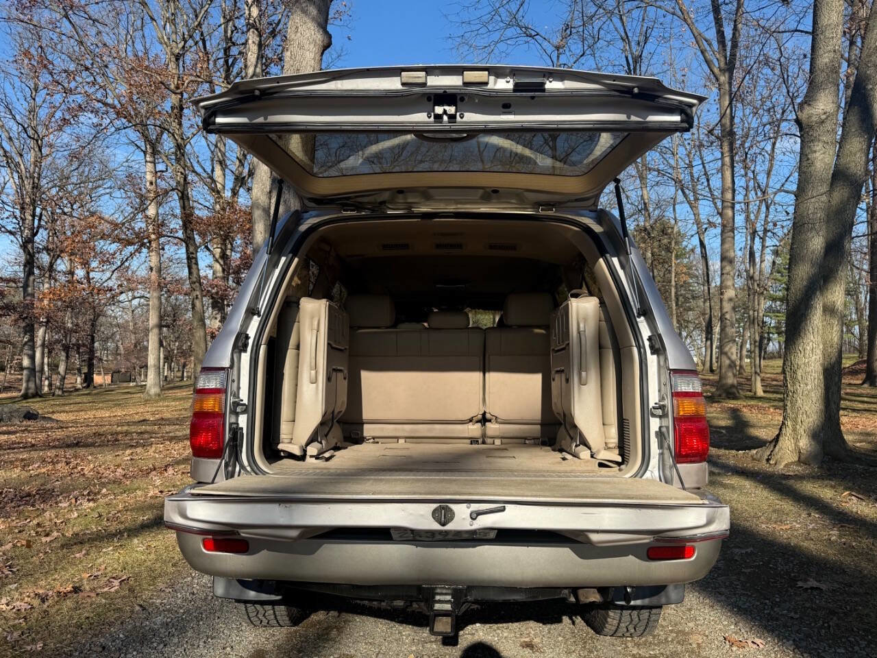 Used 2000 Toyota Land Cruiser Base AWD 4dr SUV image 71