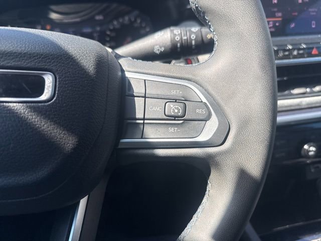 Used 2022 Jeep Compass Latitude w/ Sun and Sound Group image 13