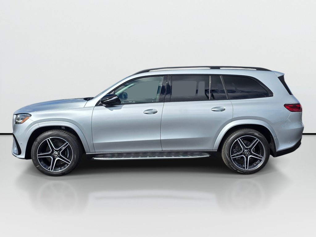 New 2026 Mercedes-Benz GLS 450 4MATIC image 2