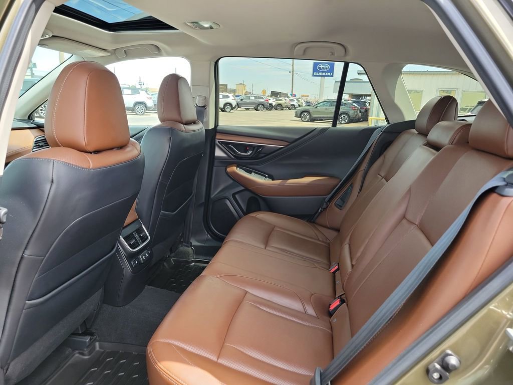 Used 2020 Subaru Outback Touring XT AWD/4WD image 13
