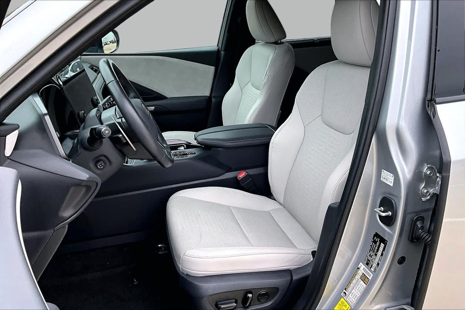 Certified 2025 Lexus TX 350 AWD w/ Technology Package image 8