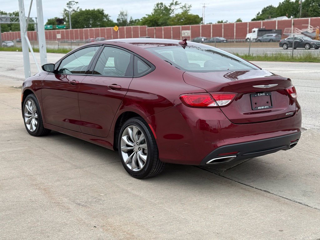 Used 2016 Chrysler 200 S w/ Navigation & Sound Group I FWD image 8