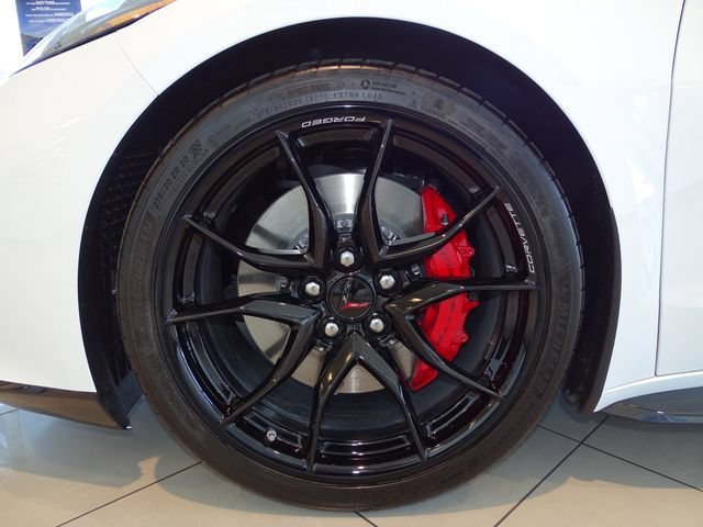 New 2027 Chevrolet Corvette Grand Sport w/ Z52 Sport Performance Package RWD image 8