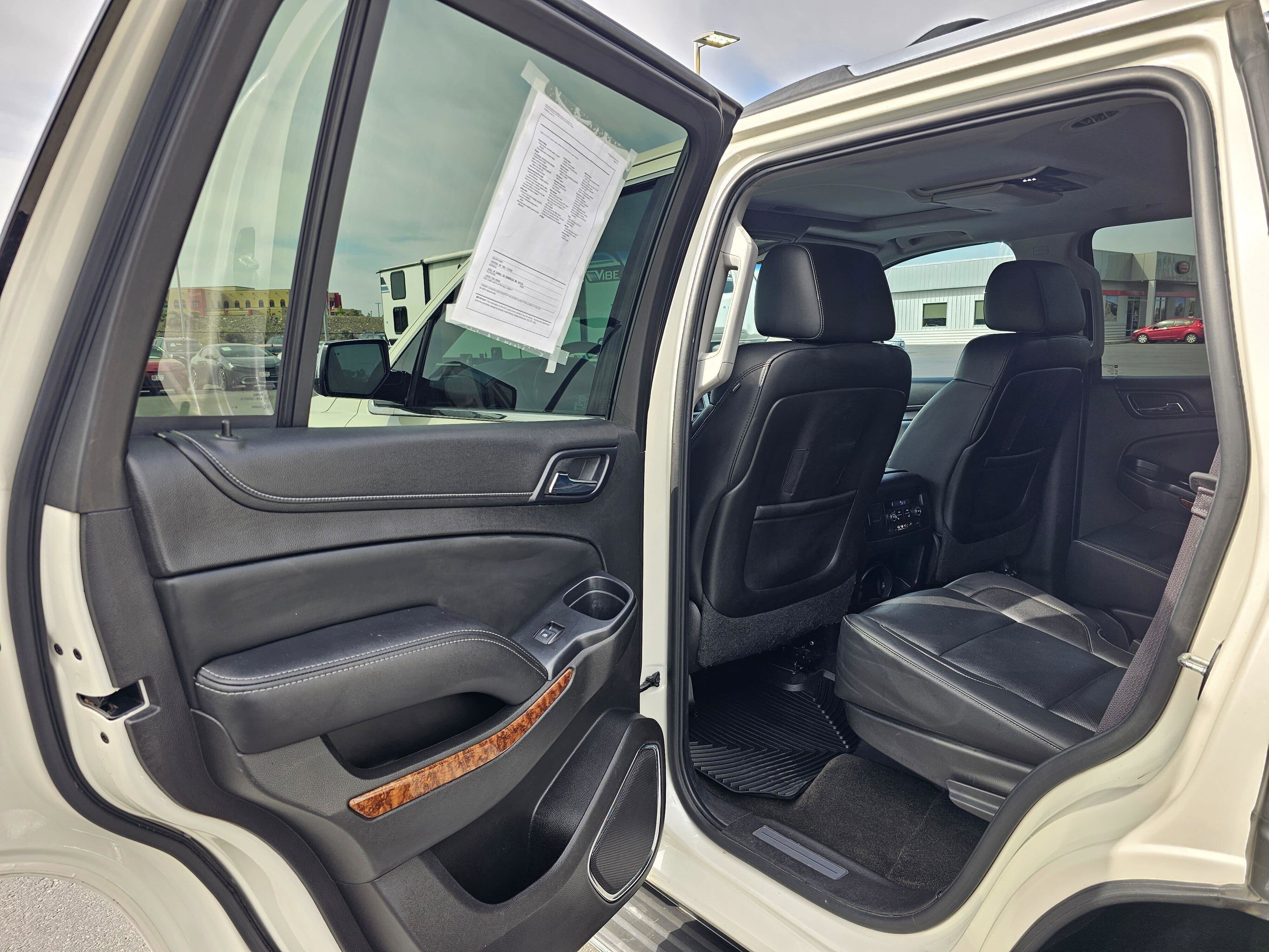 Used 2015 Chevrolet Tahoe LTZ AWD/4WD image 16