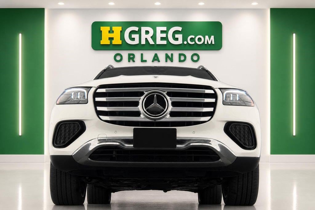 Used 2025 Mercedes-Benz GLS 450 4MATIC image 8