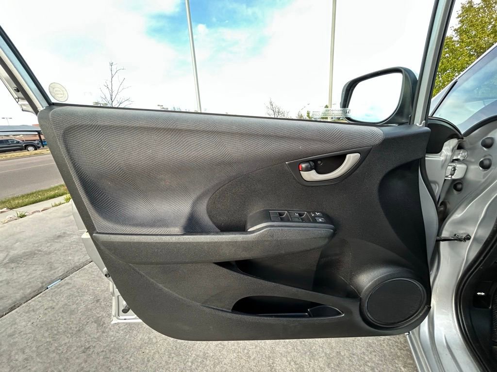 Used 2013 Honda Fit image 7