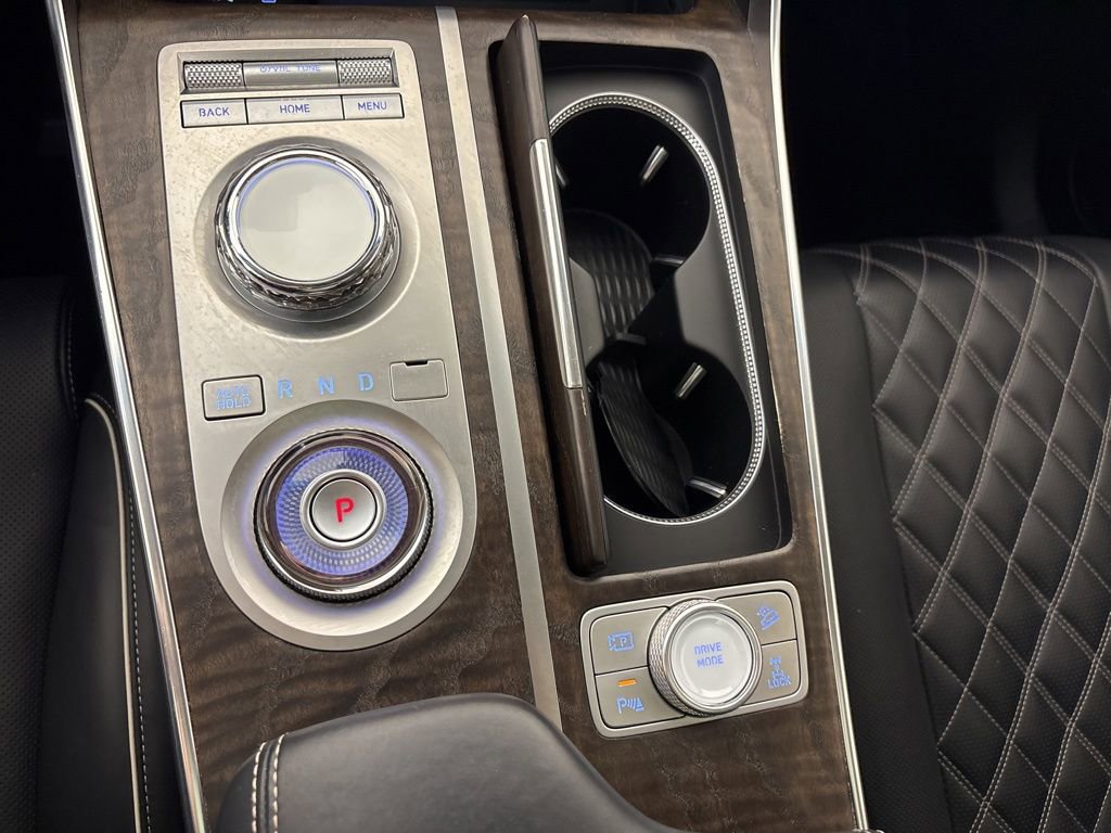 Used 2024 Genesis GV80 3.5T w/ Prestige Package image 32