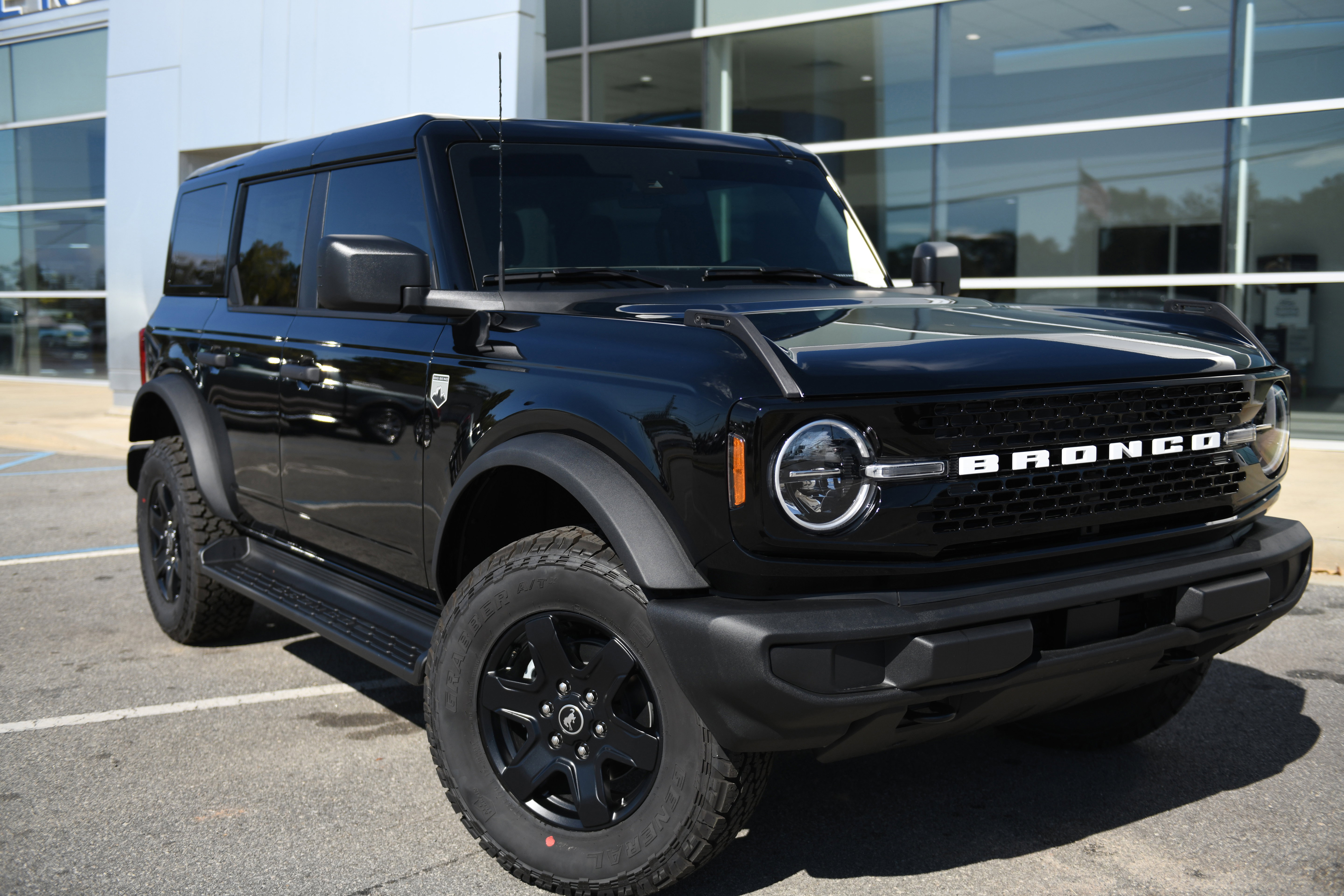 New 2025 Ford Bronco Big Bend image 5