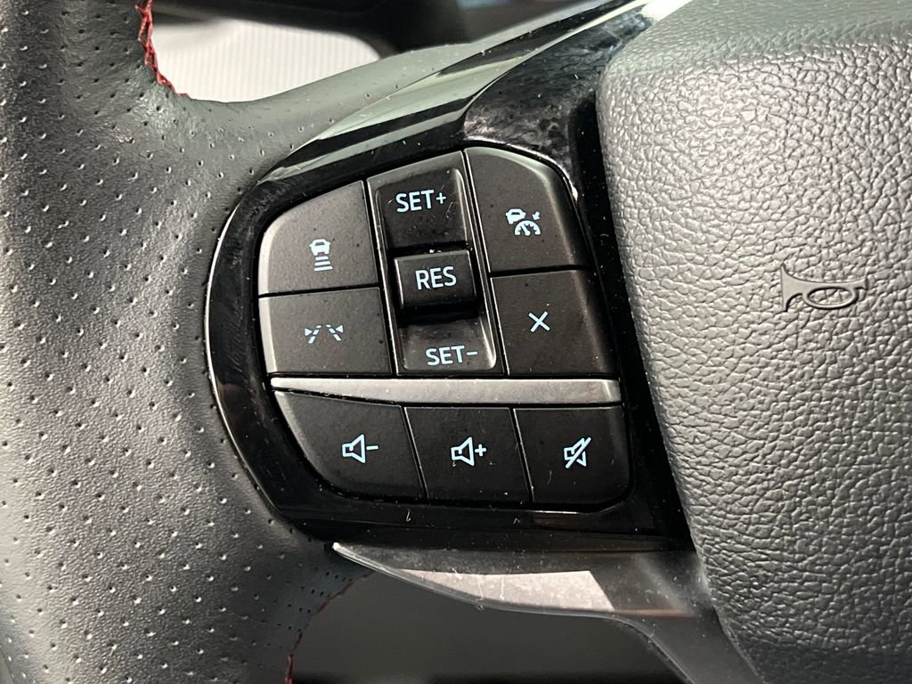 Used 2025 Ford Explorer ST-Line w/ ST-Line Street Pack AWD/4WD image 50