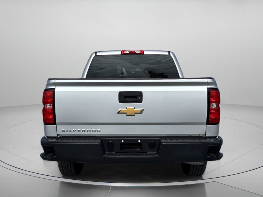 Used 2018 Chevrolet Silverado 1500 W/T RWD image 4